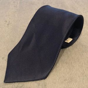 Perry Ellis Striped Navy 100% Silk Tie 3.5” W